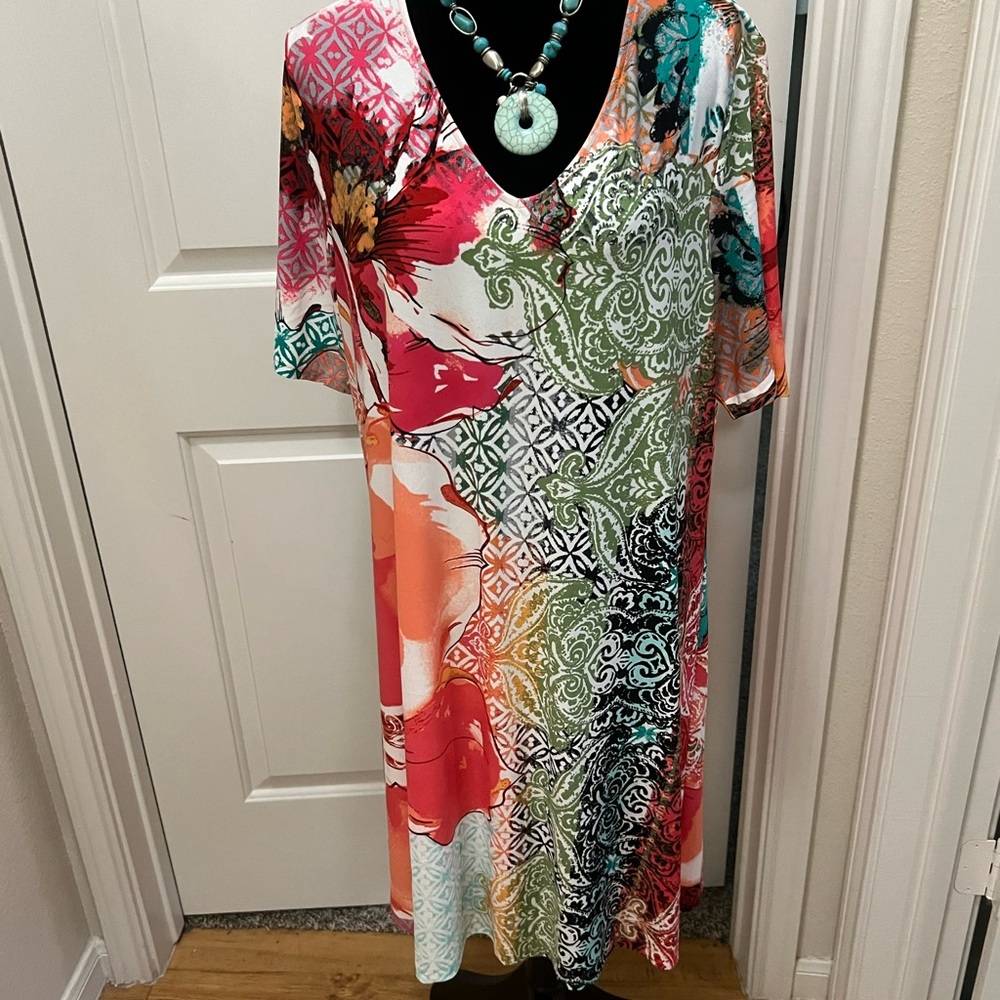 Chicos boutique summer knit dress, size 3 in VGUC.